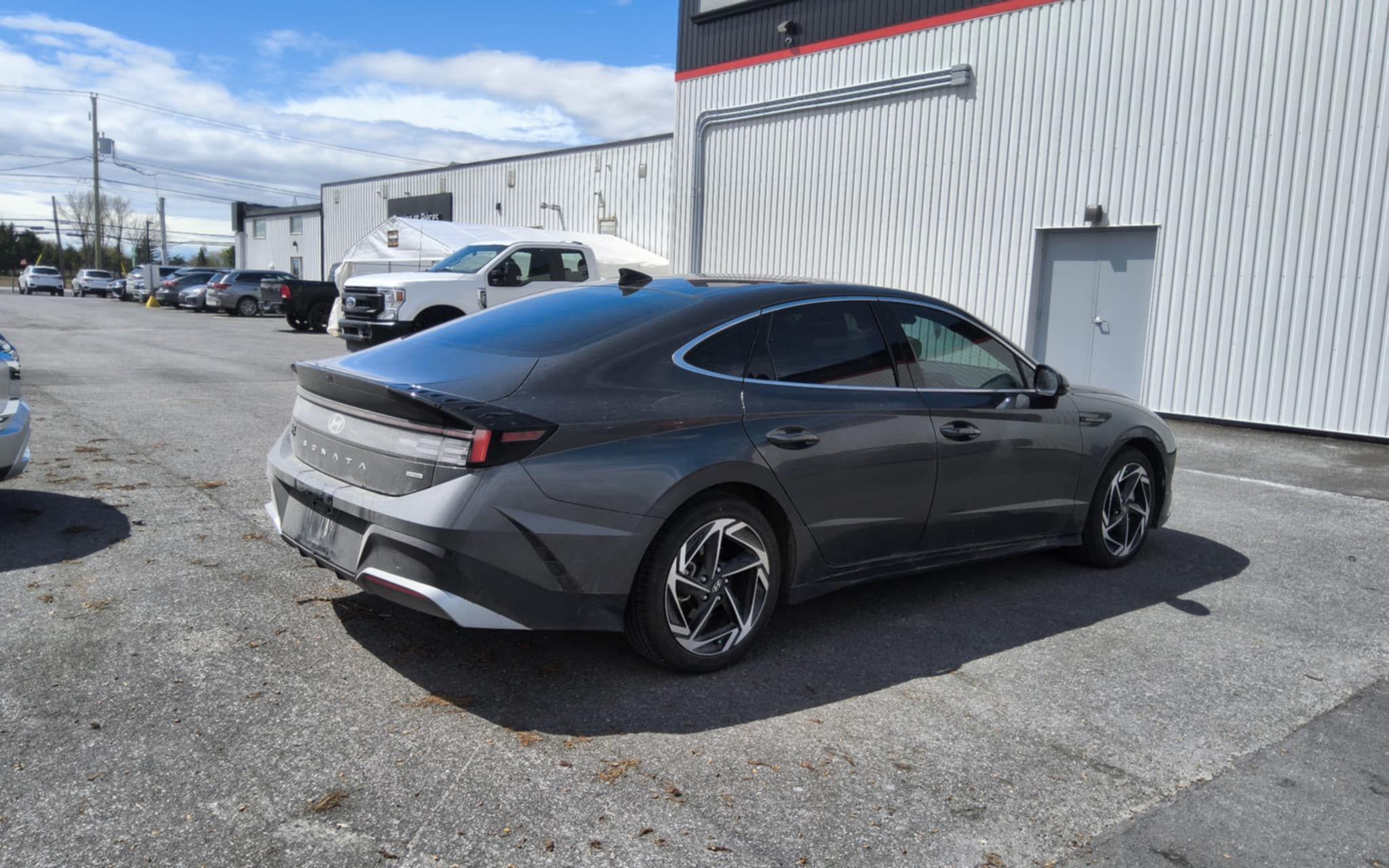 Hyundai Sonata 2024 - Image 7